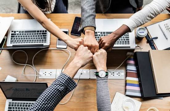 S'associer à plusieurs pour l'achat-revente sur Leboncoin